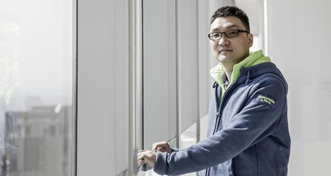 Ty phu 40 tuoi thanh nguoi giau thu ba Trung Quoc hinh anh