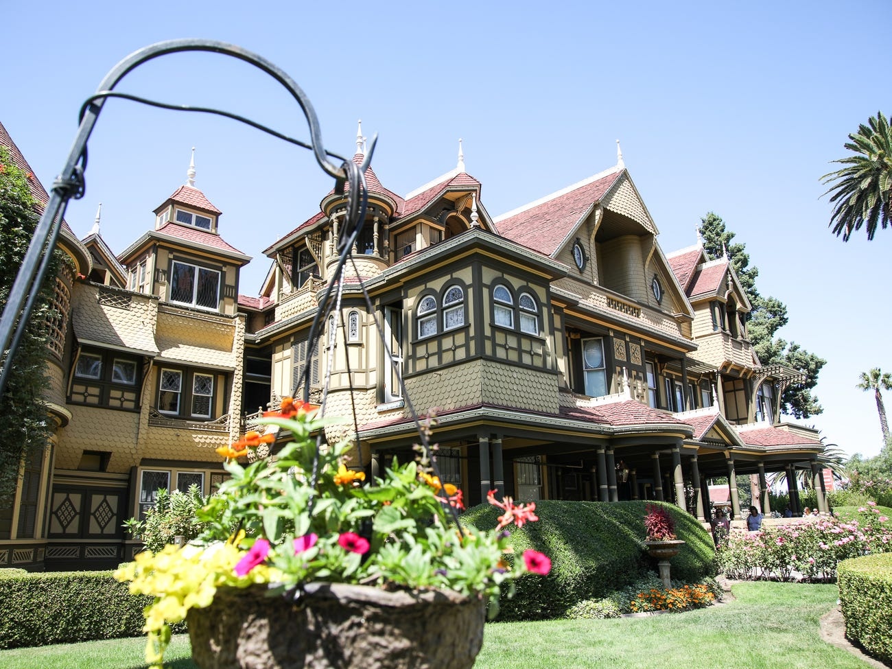 Dinh thu Winchester bi an o California anh 9