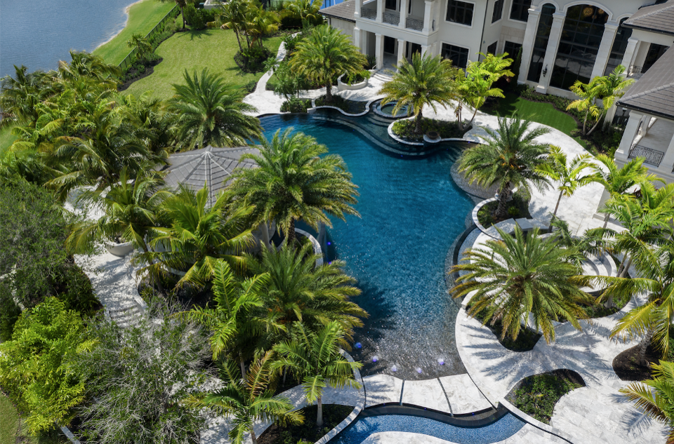 biet thu,  biet thu My,  bat dong san,  ho boi nuoc man anh 2