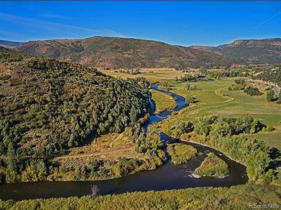 Dinh thu Colorado cua ong hoang golf Greg Norman anh 6