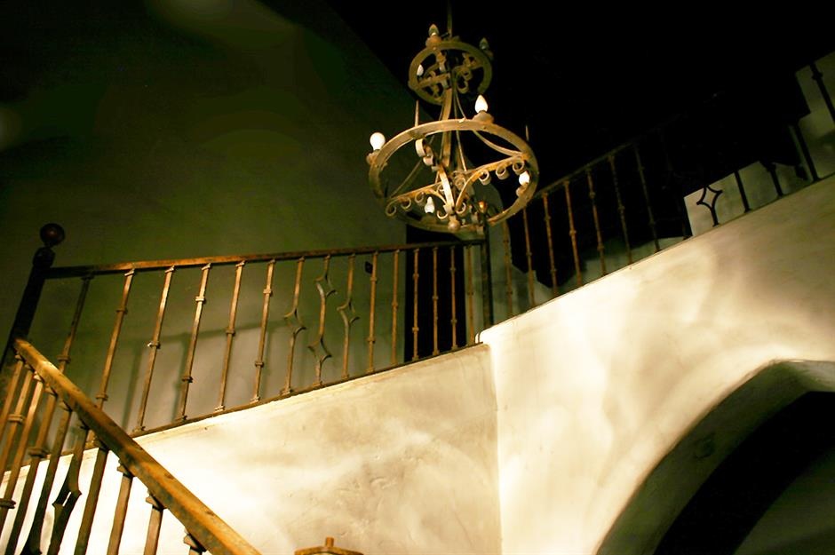 Dinh thu bo hoang cua gioi giau anh 2