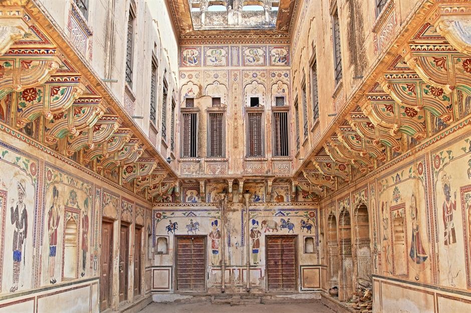 Dinh thu tram trieu USD bo hoang cua Steve Jobs va cac ty phu the gioi hinh anh