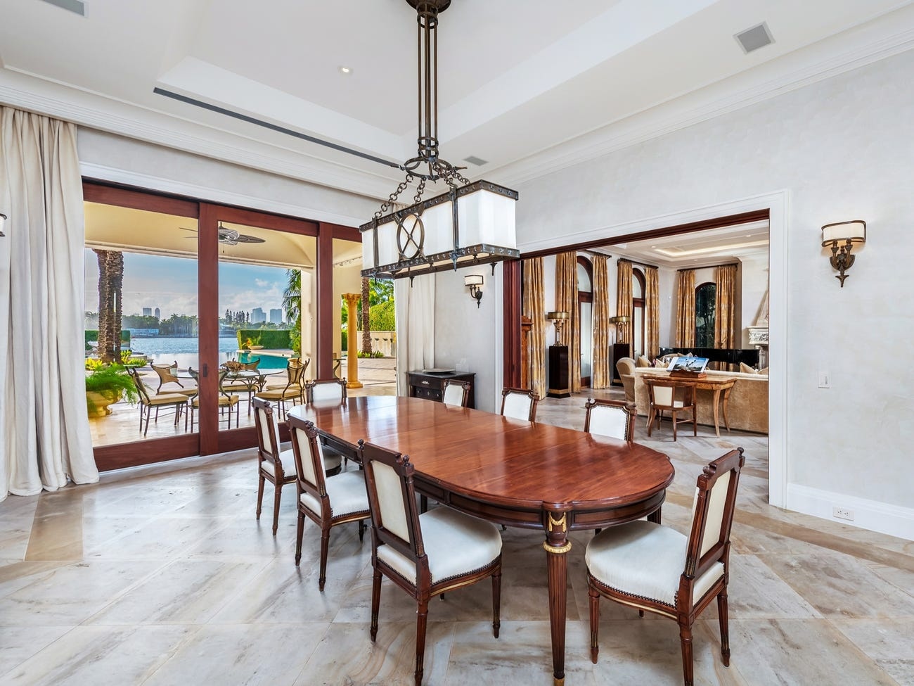 Dinh thu Star Island rao ban gia 40 trieu USD anh 3