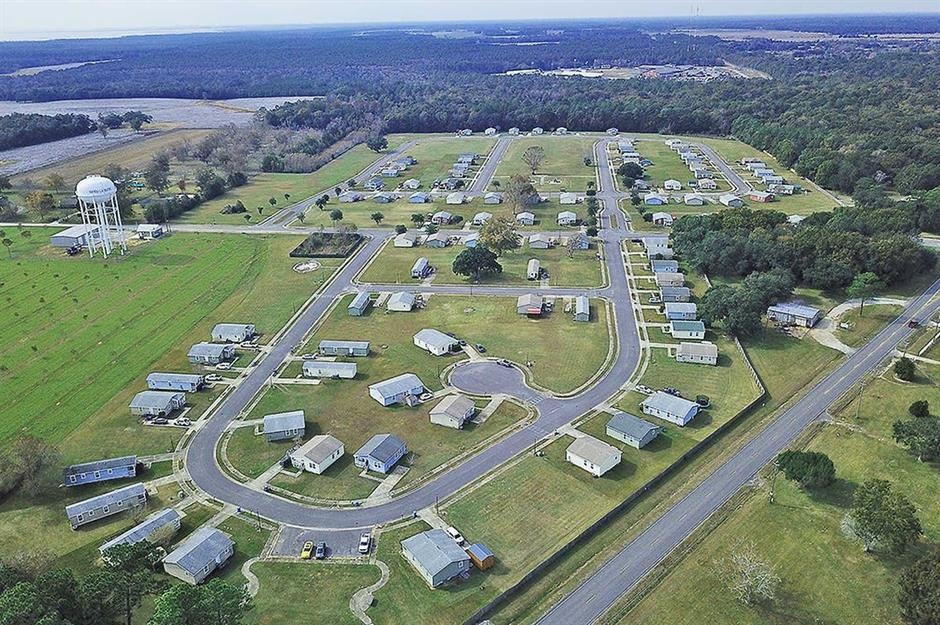 ngoi lang,  thi tran dang duoc rao ban anh 3