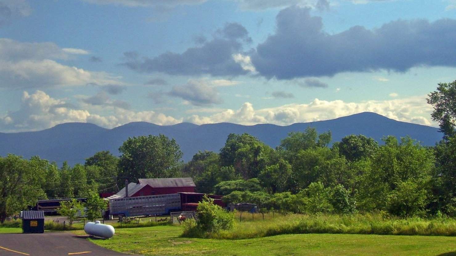 Nhung thi tran giau nhat tai My anh 6