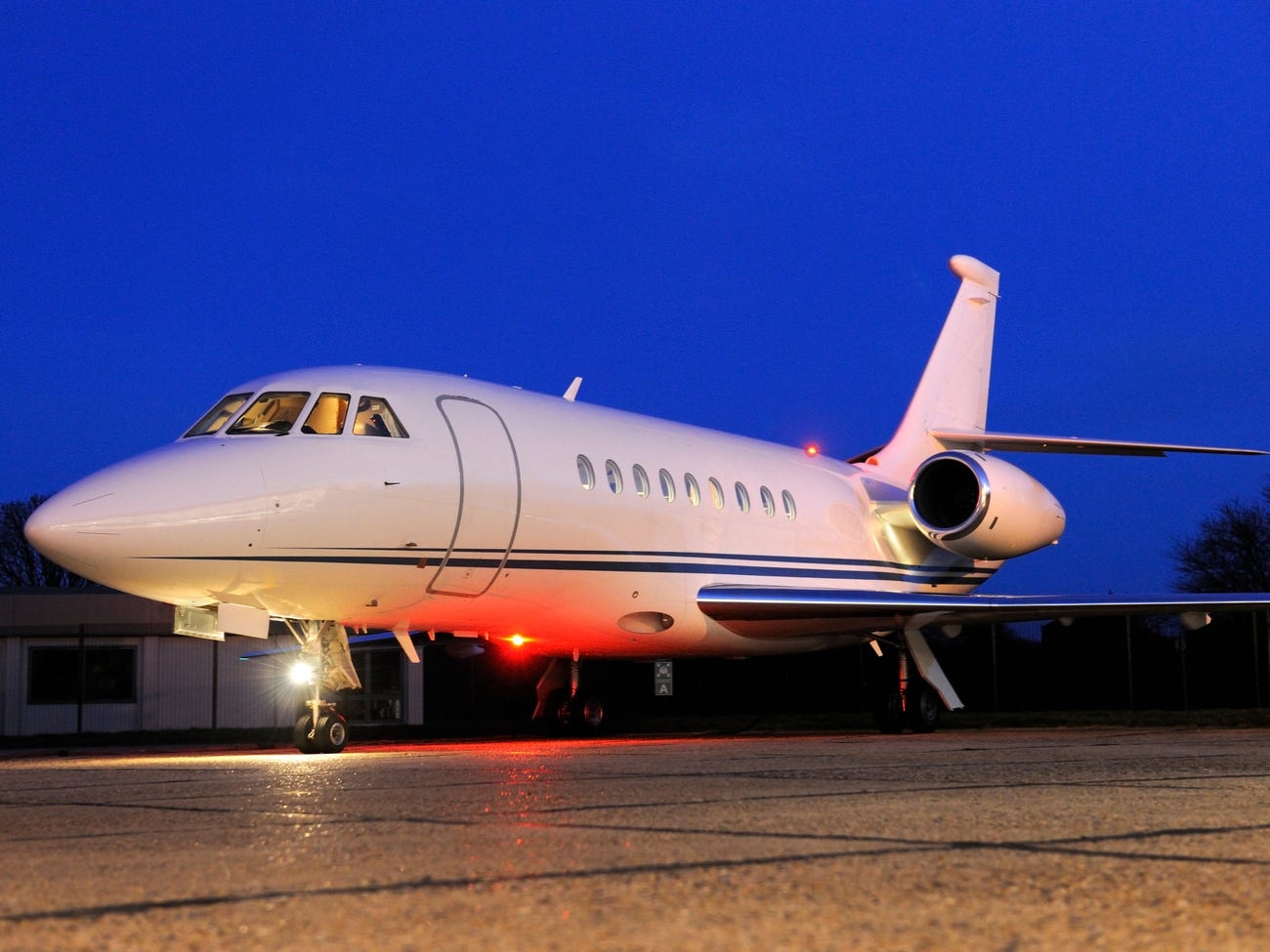 May bay ca nhan Global 5500 46 trieu USD cua Bombardier anh 12