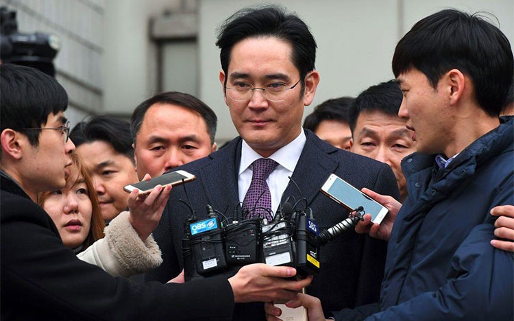 ty phu,  nguoi giau nhat Han Quoc,  ty phu Han Quoc anh 4