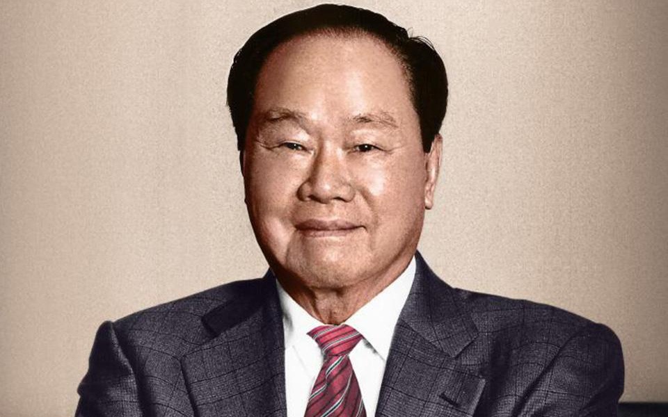 Sinar Mas,  Indonesisa,  Freddy Widjaja,  cuoc chien gianh quyen thua ke anh 2