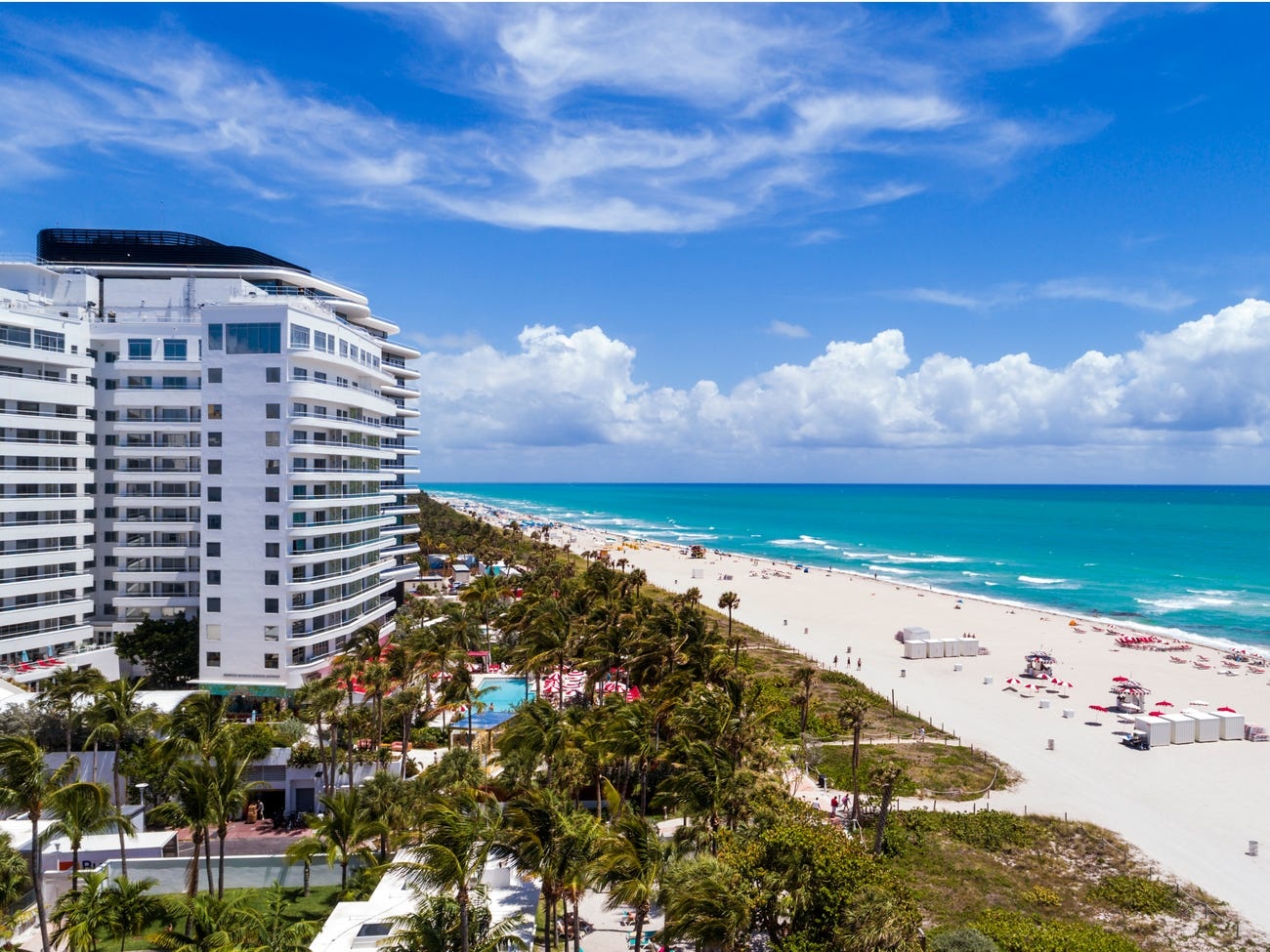 Kanye West,  Kim Kardashian,  bat dong san,  bat dong san xa xi anh 8