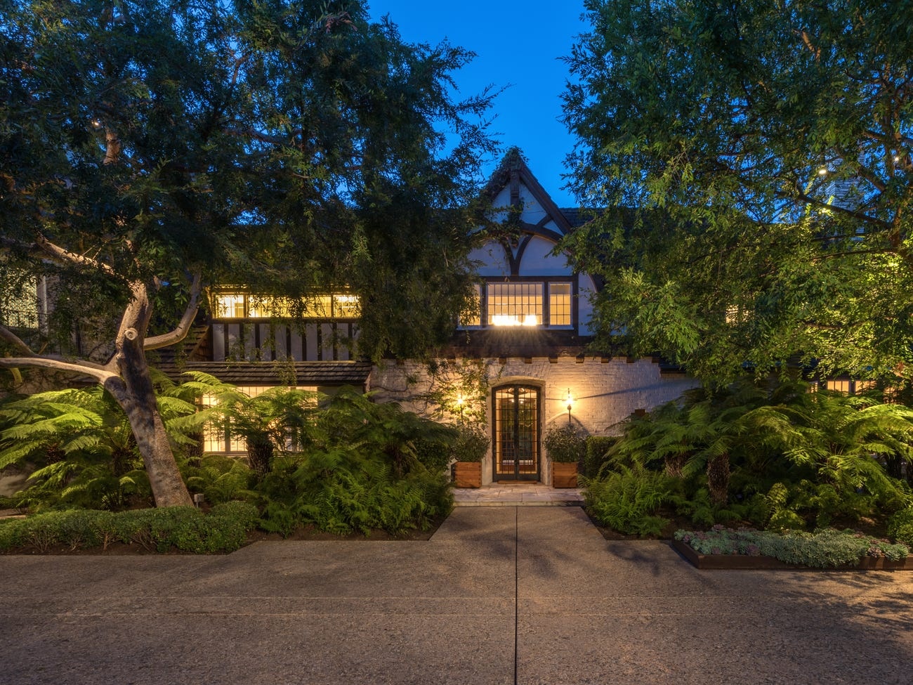 biet thu,  biet thu xa xi,  Jennifer Aniston,  Brad Pitt anh 3