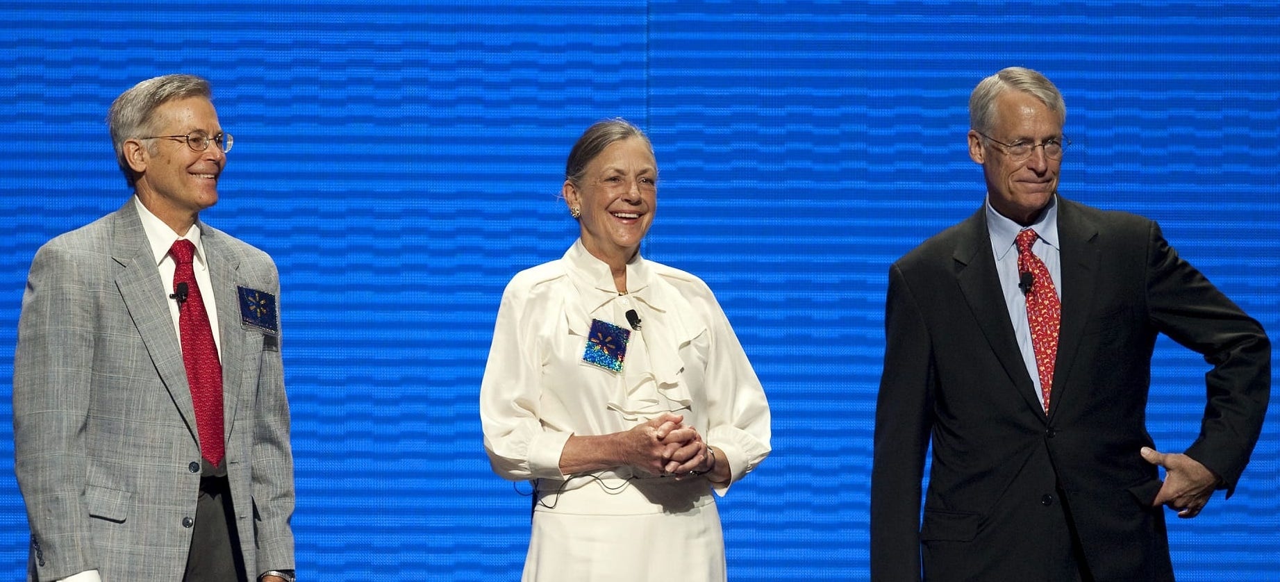 Bat chap dich benh, gia toc dung sau Walmart kiem hon 2 ty USD/thang hinh anh