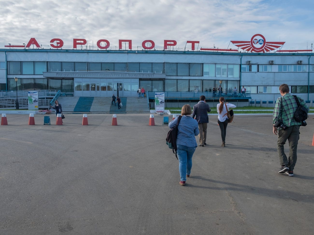 Thi tran kim cuong gan Bac Cuc anh 6