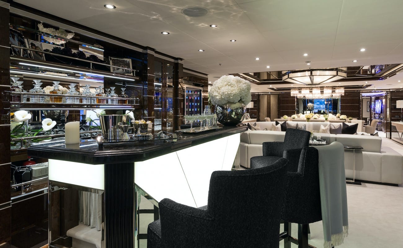 Sieu du thuyen cua trum dia oc Nick Candy anh 4