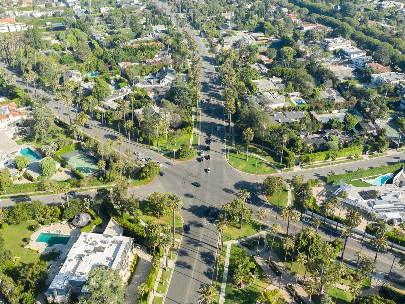 Dinh thu cua Elvis Presley o Beverly Hills anh 9