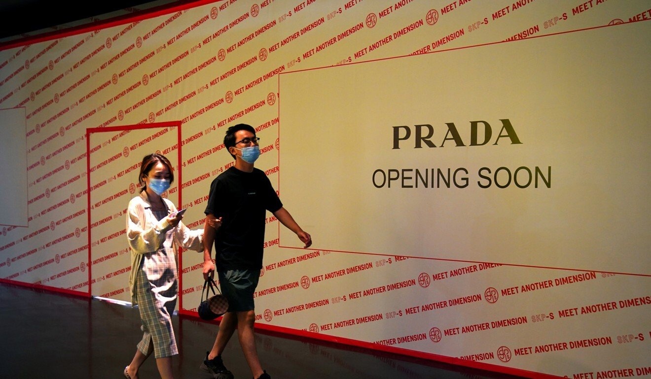 Mat khach o chau Au, thuong hieu cao cap o at mo rong tai Trung Quoc hinh anh