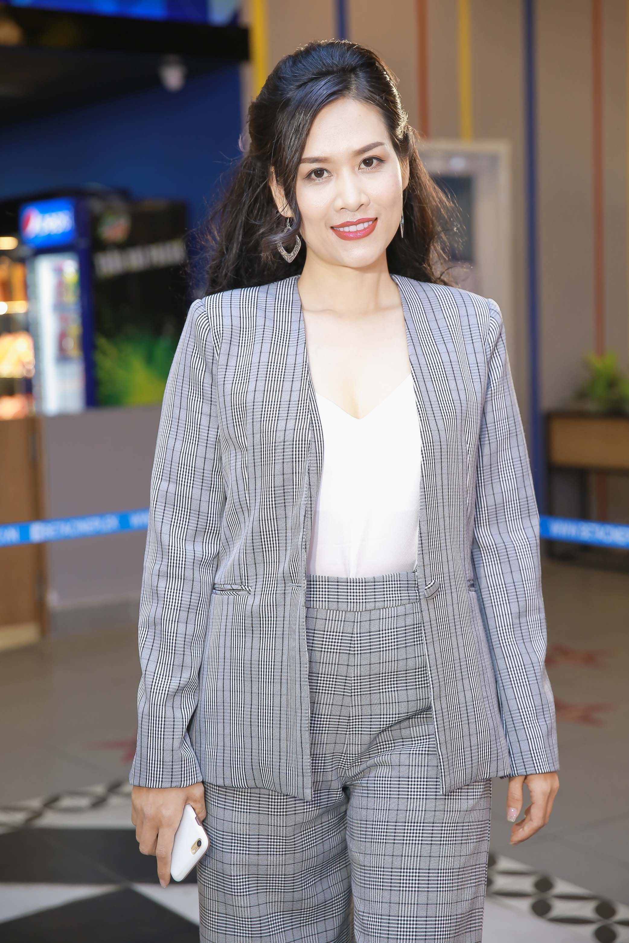 Ha Huong tro lai dong phim anh 2