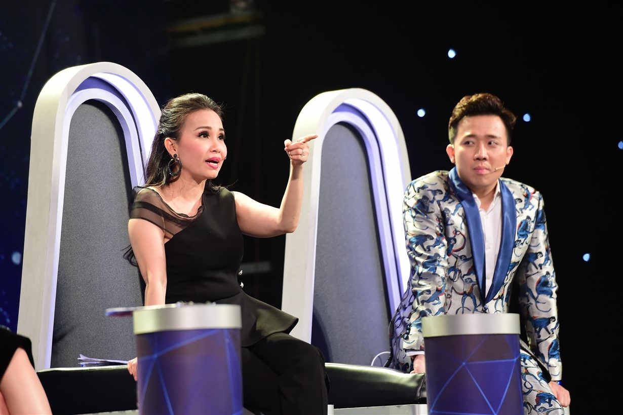 Hai ban sao Dan Truong khien Cam Ly kho chiu hinh anh