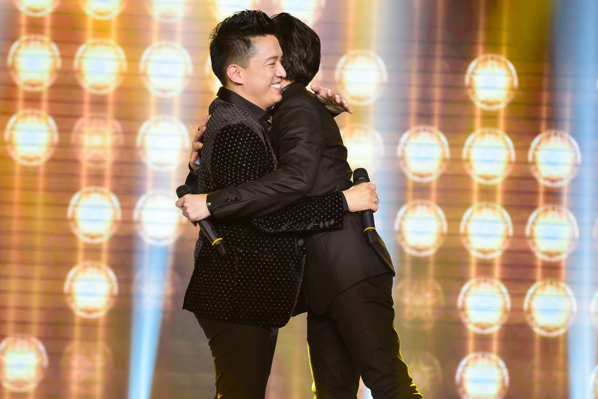 Lan song xanh Next Step anh 2