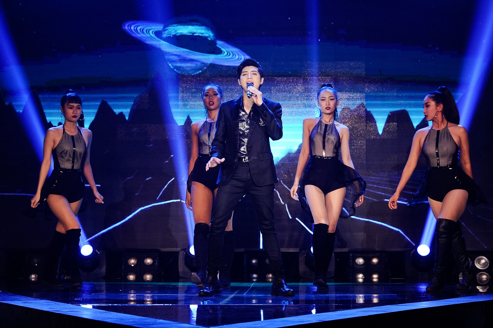 Lan song xanh Next Step anh 4