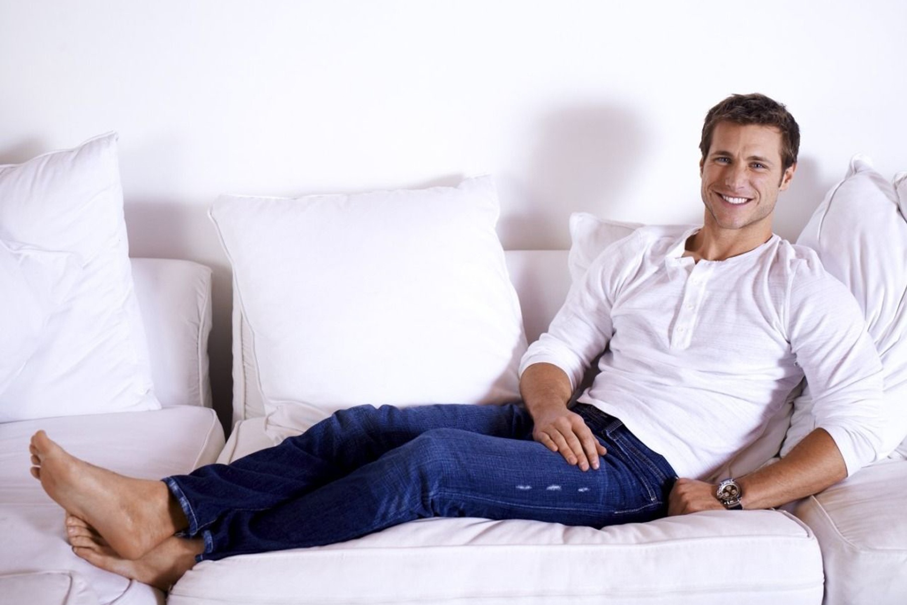 Anh chang doc than,  The Bachelor anh 2