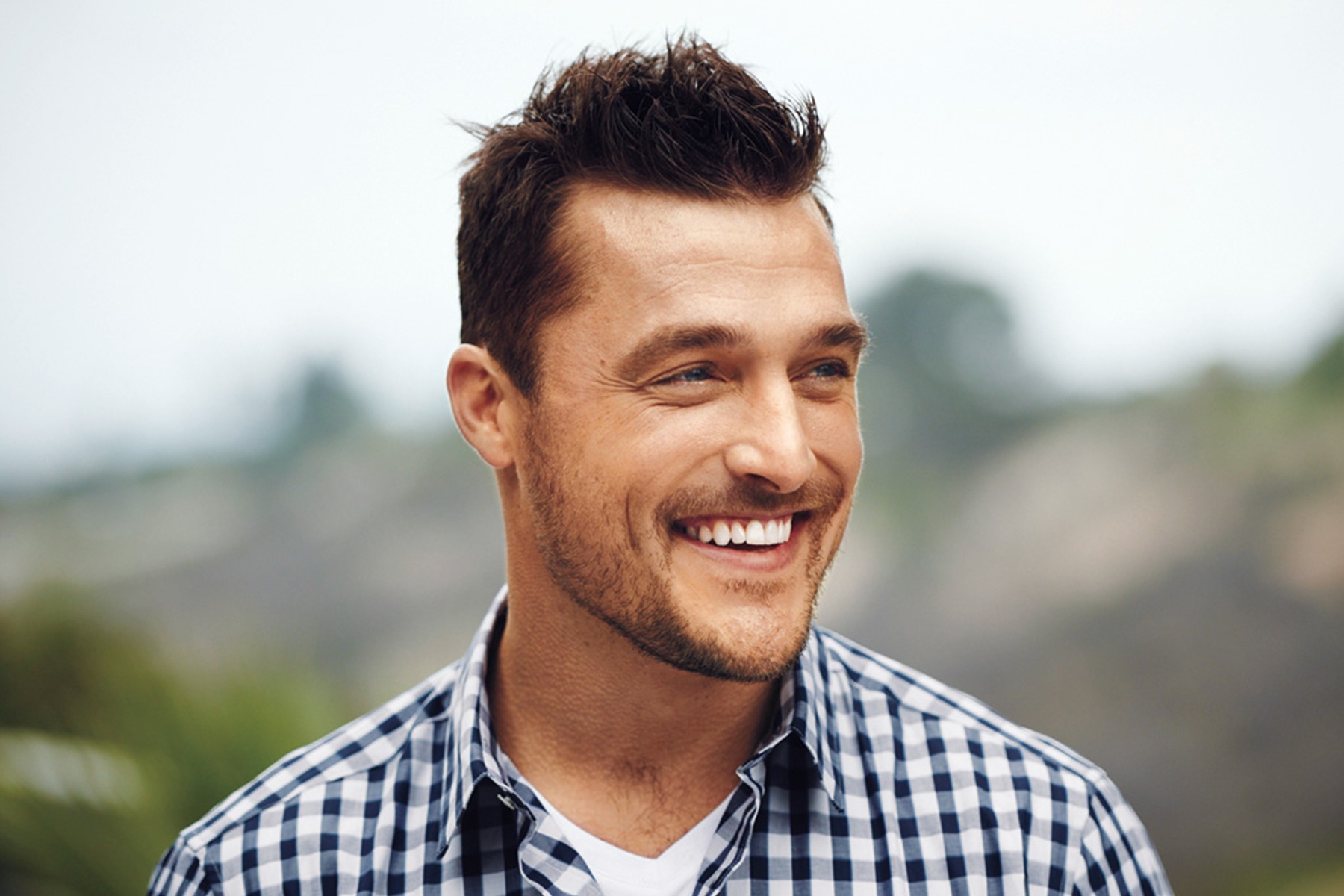 Ve dep hut mat, su nghiep hoanh trang cua cac quy ong 'The Bachelor' hinh anh