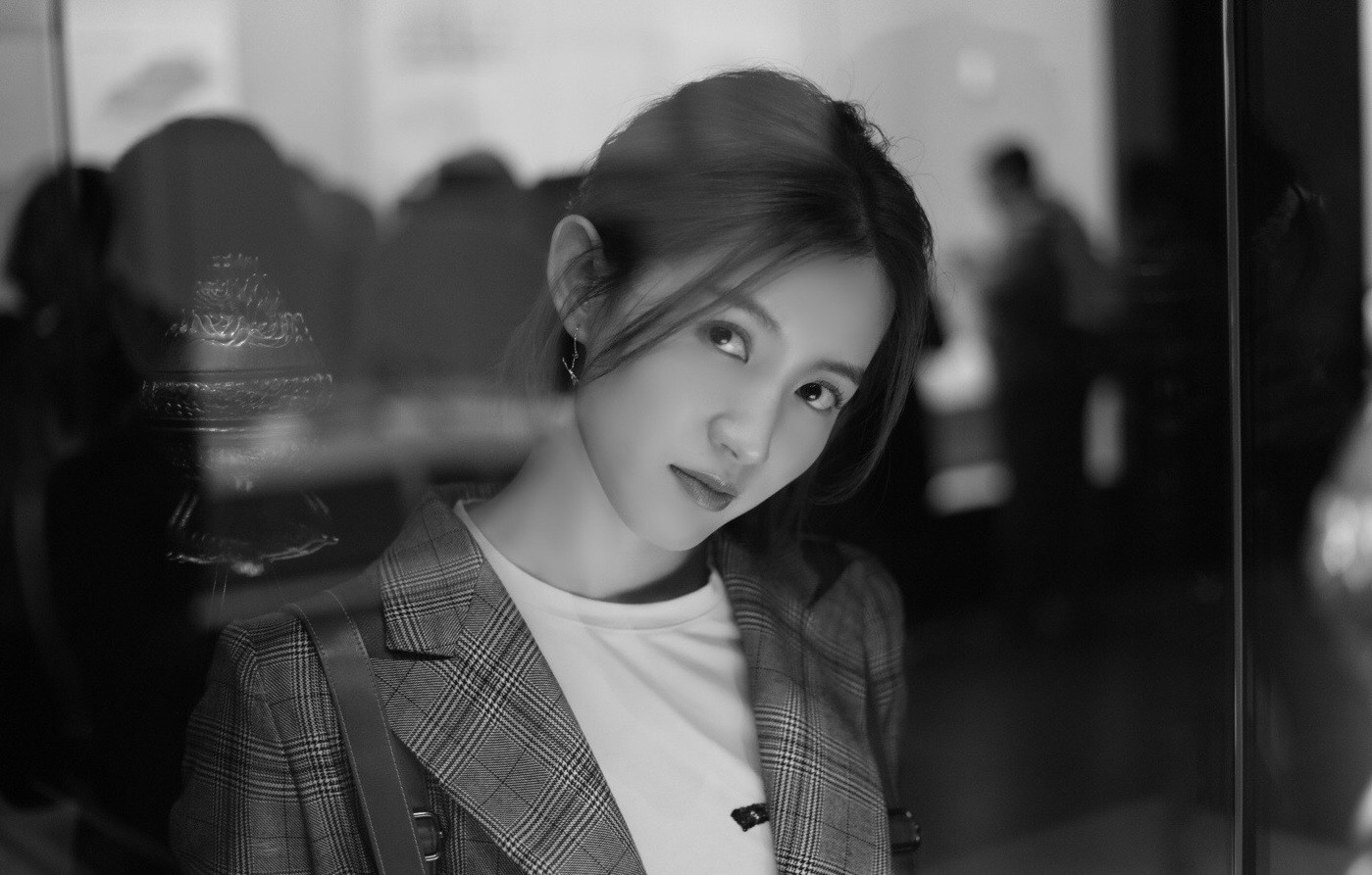 Nhan sac Nhi Tinh Dien Hi cong luoc anh 5