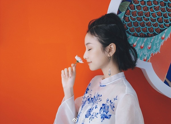 Nhan sac Minh Ngoc Dien Hi cong luoc anh 5