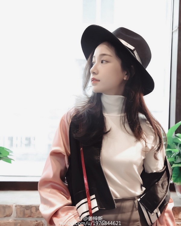 Nhan sac Minh Ngoc Dien Hi cong luoc anh 7