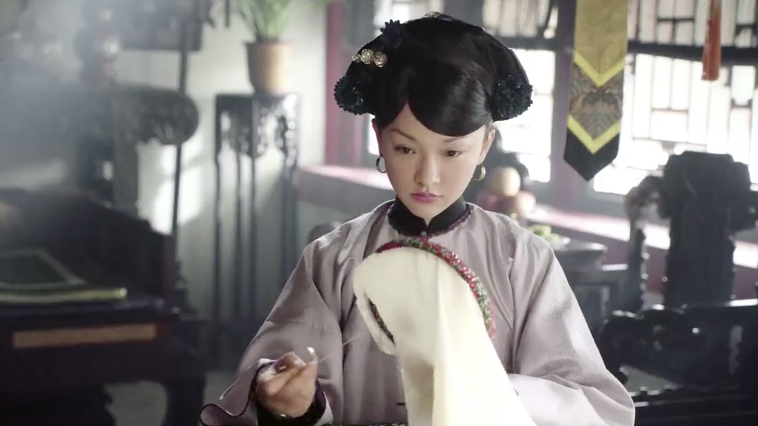 'Nhu Y truyen' tap 3-4: Chau Tan ru bo qua khu, tro thanh Nhu Y hinh anh