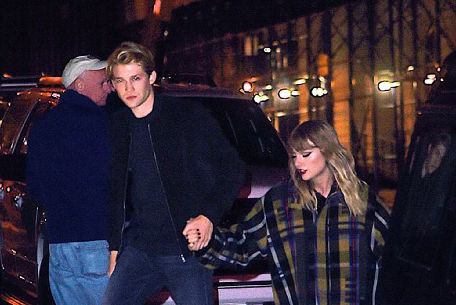 Joe Alwayn và Taylor Swift ảnh 1 Joe Alwayn va Taylor Swift anh 1