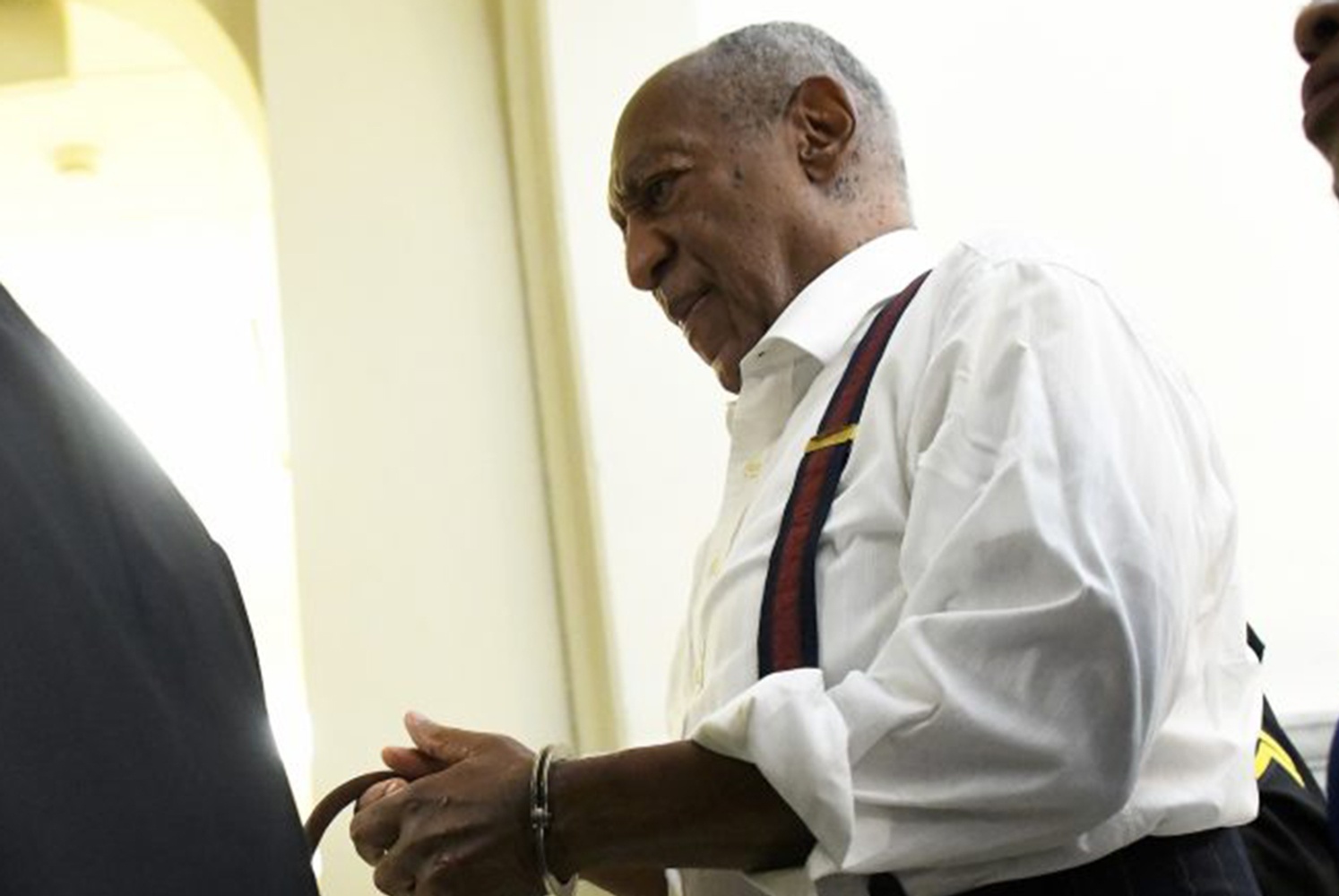 Danh hai Bill Cosby ngoi tu o tuoi 81 hinh anh