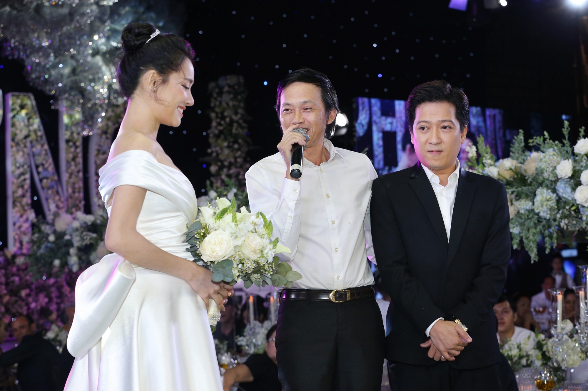 Chuyen chua ke ve hon le co tich cua Truong Giang - Nha Phuong hinh anh