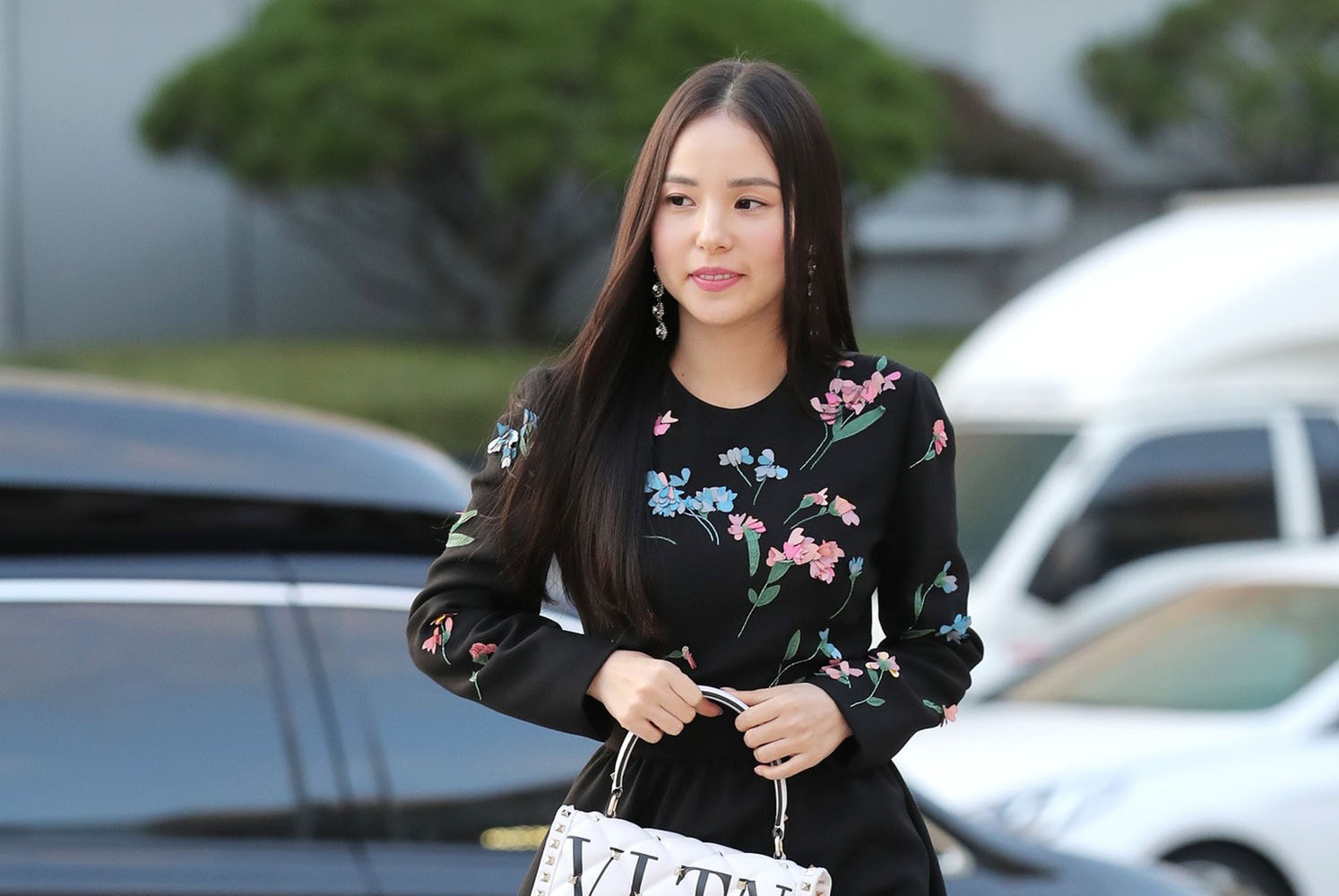 Min Hyo Rin trong day dan hon sau khi cuoi Taeyang (Big Bang) hinh anh