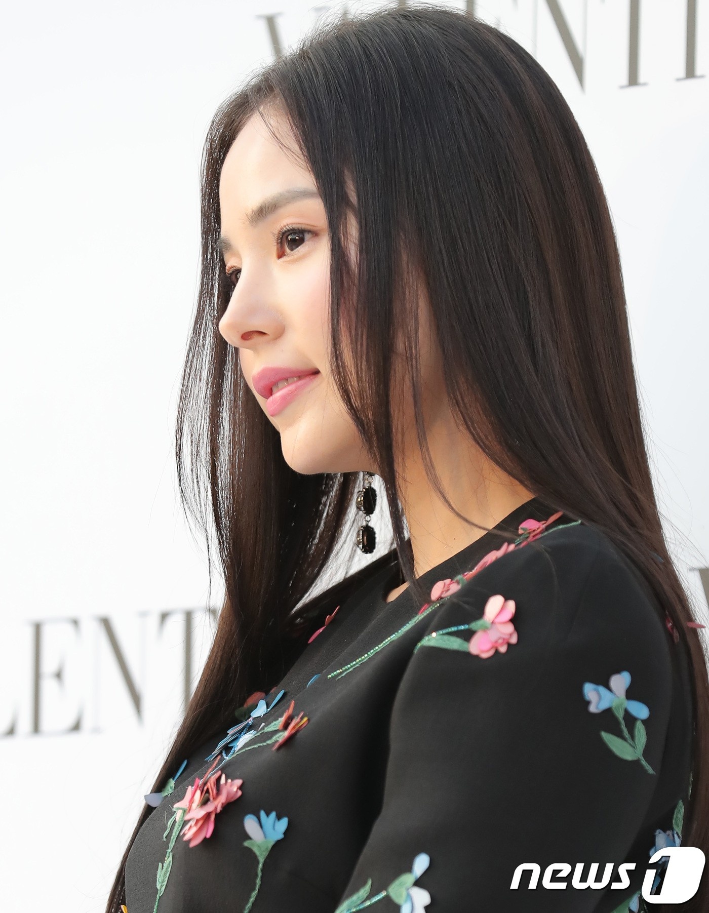 Min Hyo Rin anh 6