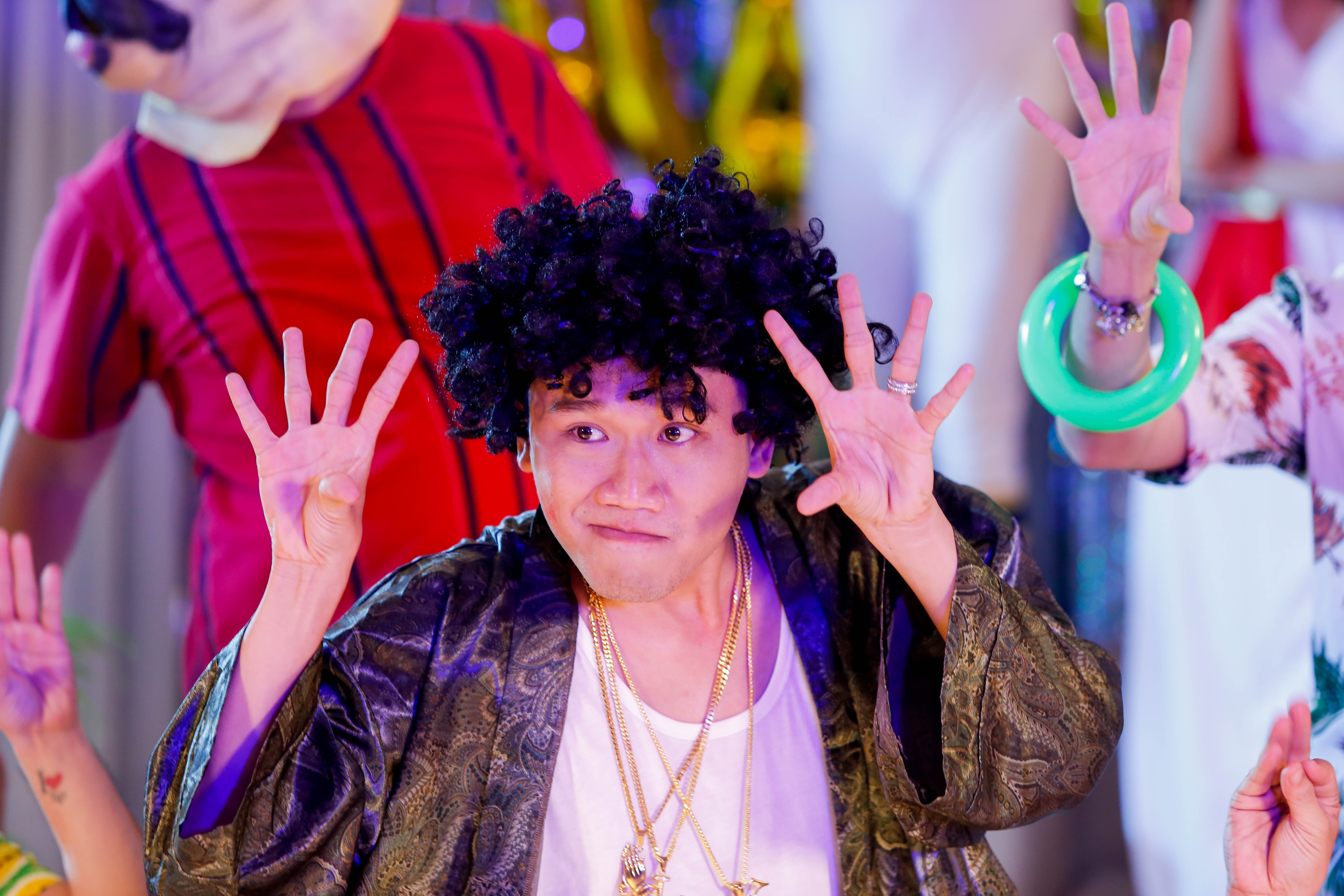 'Mr. Can Tro' doc rap giong Phu Yen: Vui nhon nhung danh do nguoi nghe hinh anh