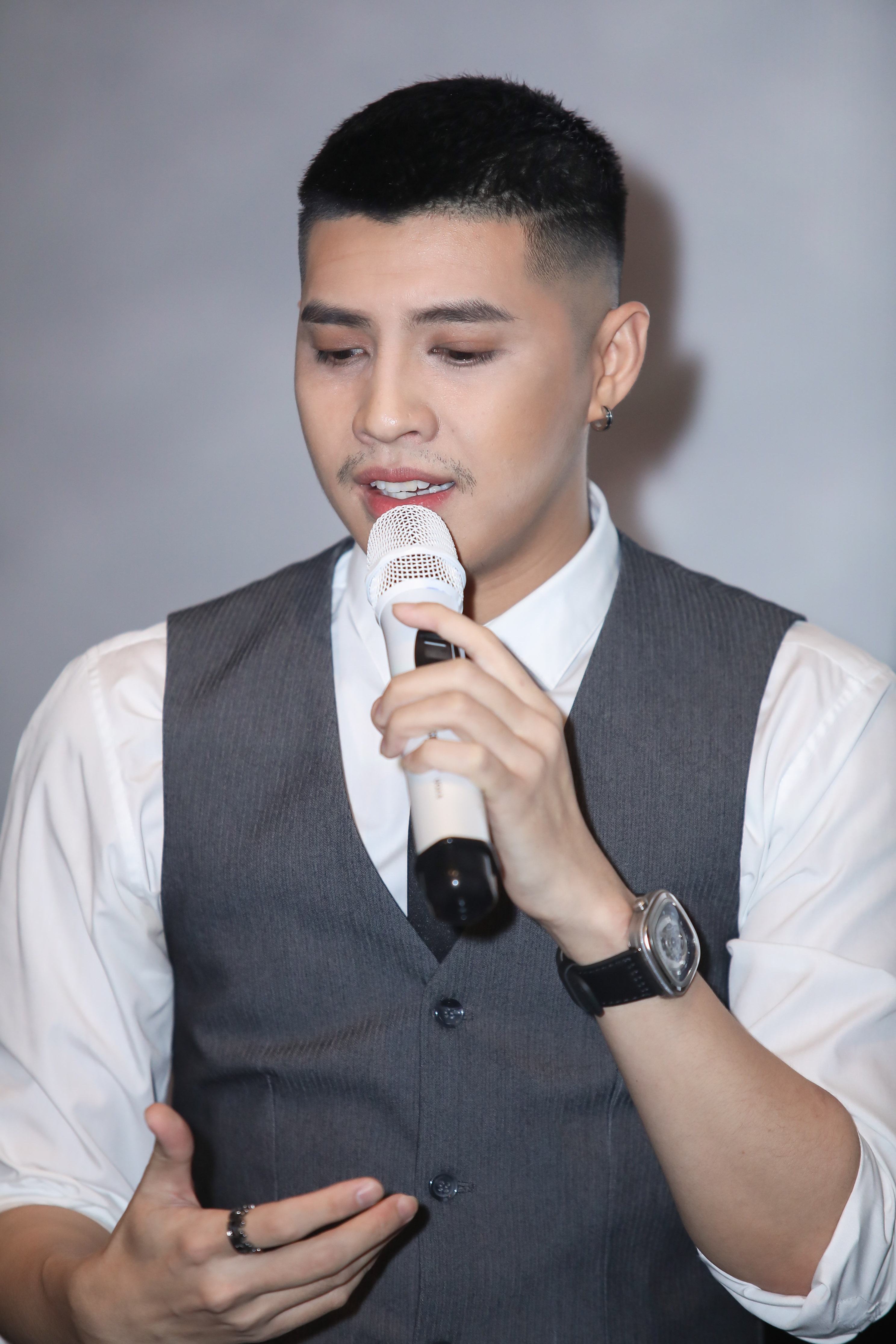 Noo Phước Thịnh bị kiện ảnh 3 Noo Phuoc Thinh bi kien anh 3