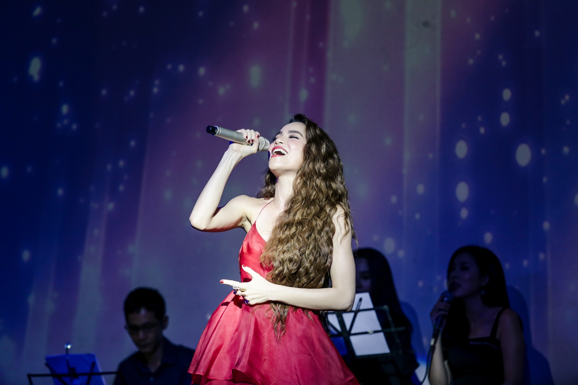 hồ ngọc hà hát hongkhong1 ảnh 1 ho ngoc ha hat hongkhong1 anh 1