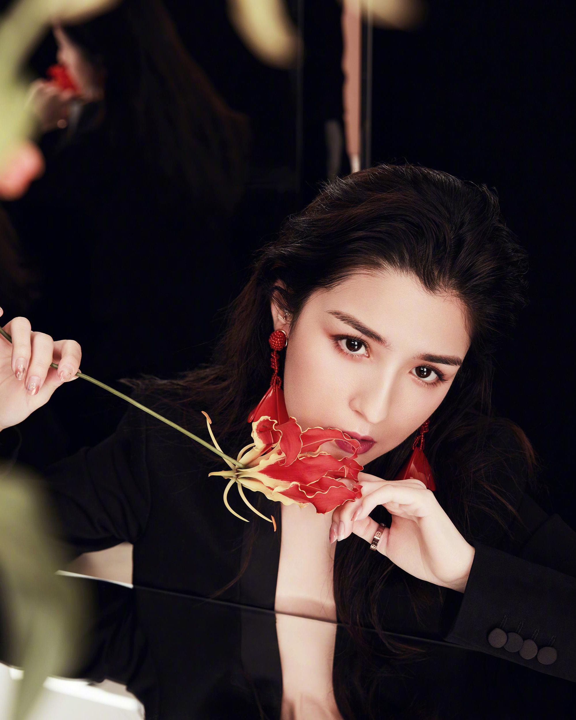 my nhan tan cuong doi thu Dich le nhiet ba anh 4