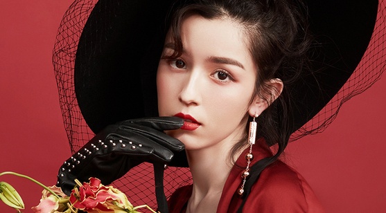 My nhan Tan Cuong noi tieng sau mot dem cuon hut trong bo anh hinh anh