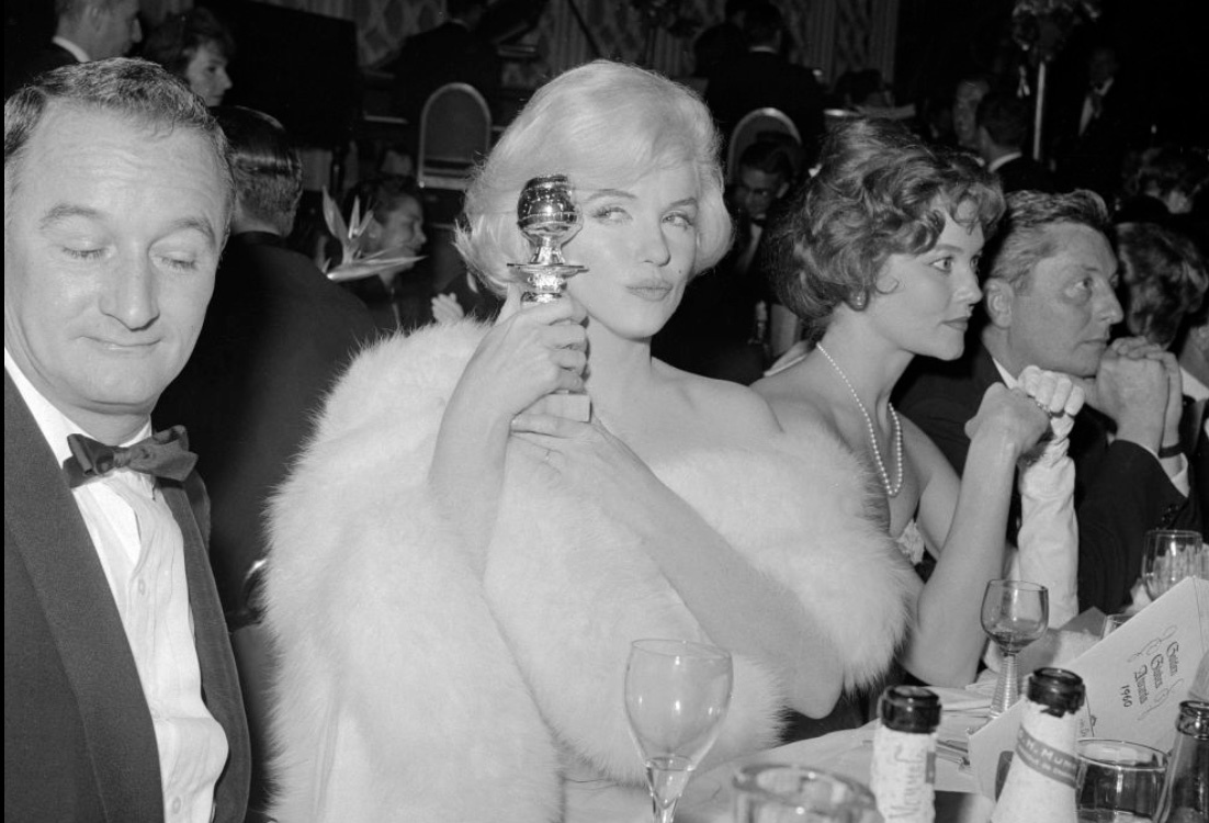 Nhung khoanh khac an tuong trong 75 nam cua le trao giai Qua cau vang hinh anh