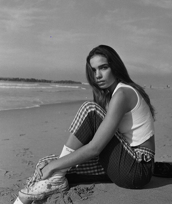 nhan sac ban gai brooklyn beckham anh 2