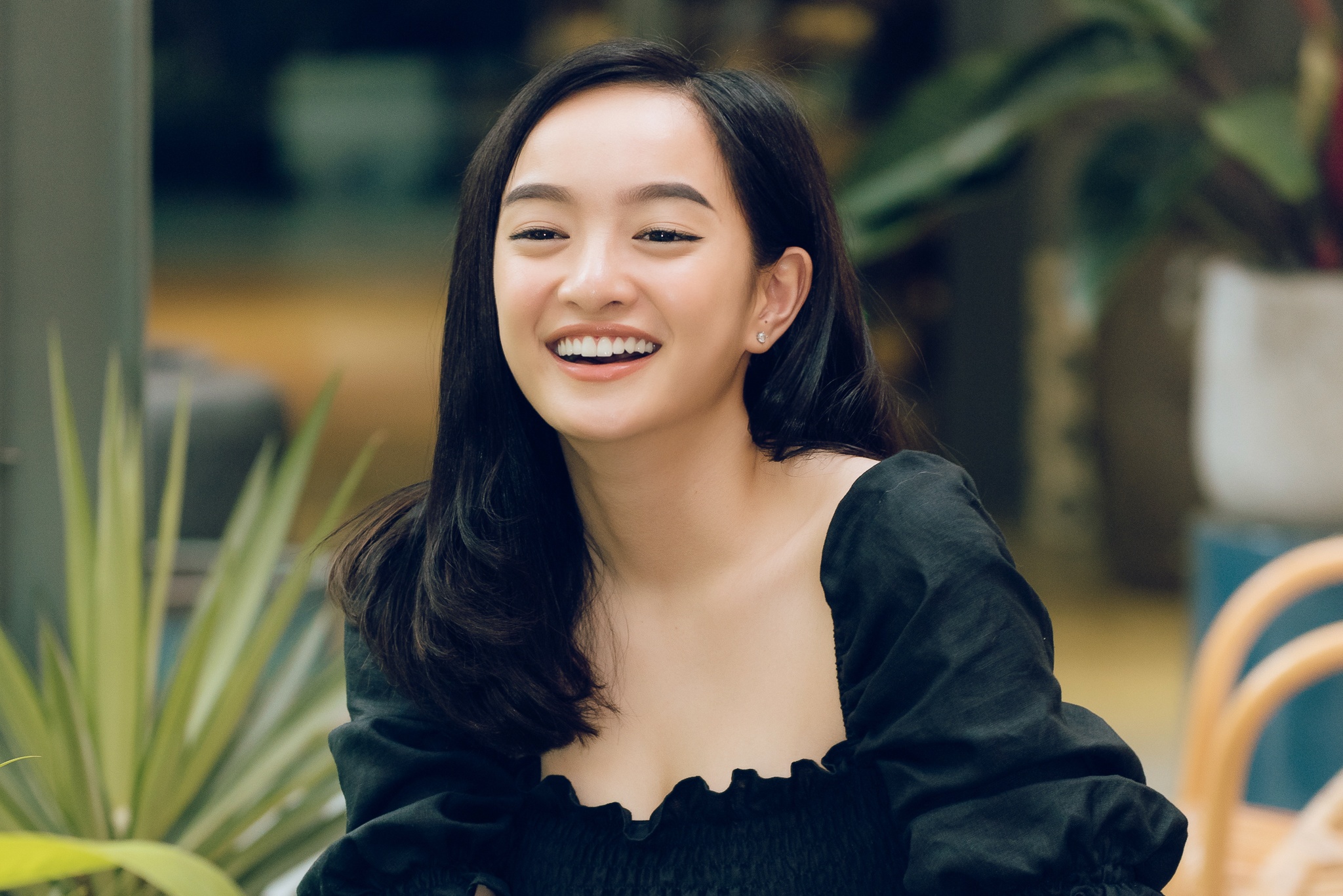 Kaity Nguyen: 'Stress va khoc nhieu khi lam dien vien' hinh anh