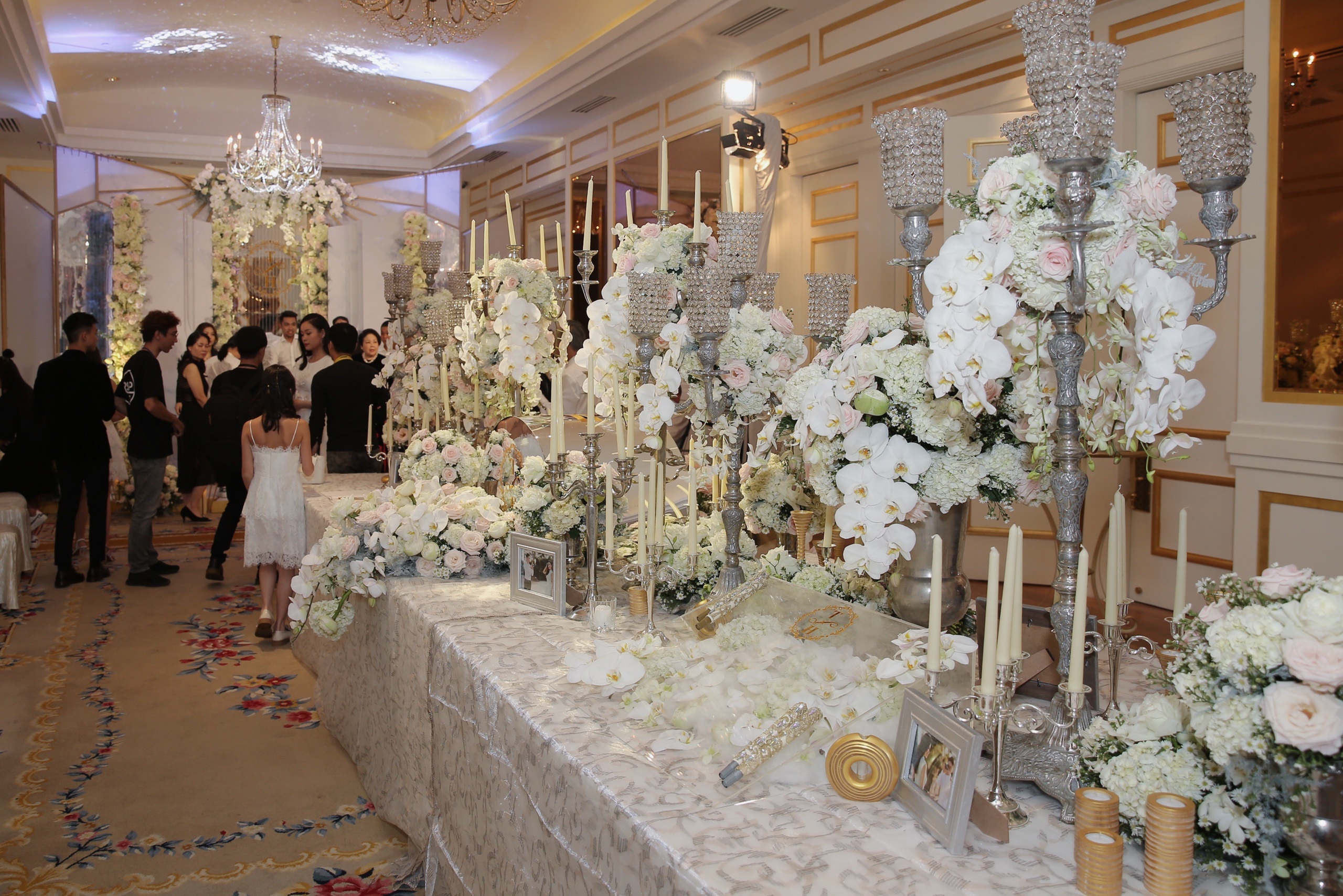 Dan sao Viet du dam cuoi Le Hieu anh 22