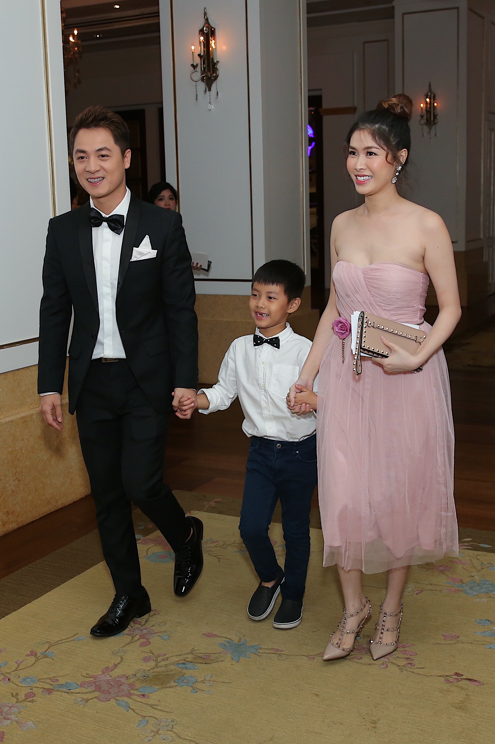 Dan sao Viet du dam cuoi Le Hieu anh 4