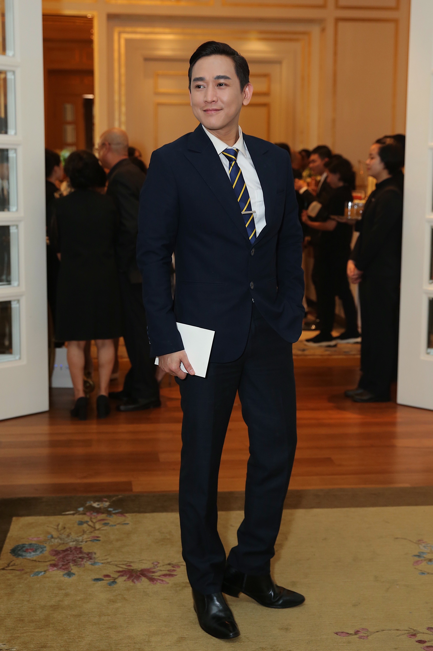 Dan sao Viet du dam cuoi Le Hieu anh 9