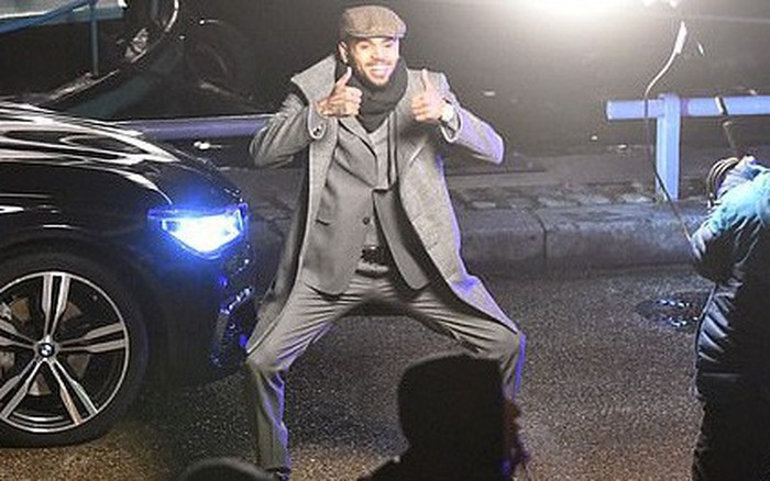 Chris Brown được tòa tuyên vô tội ảnh 2 Chris Brown duoc toa tuyen vo toi anh 2