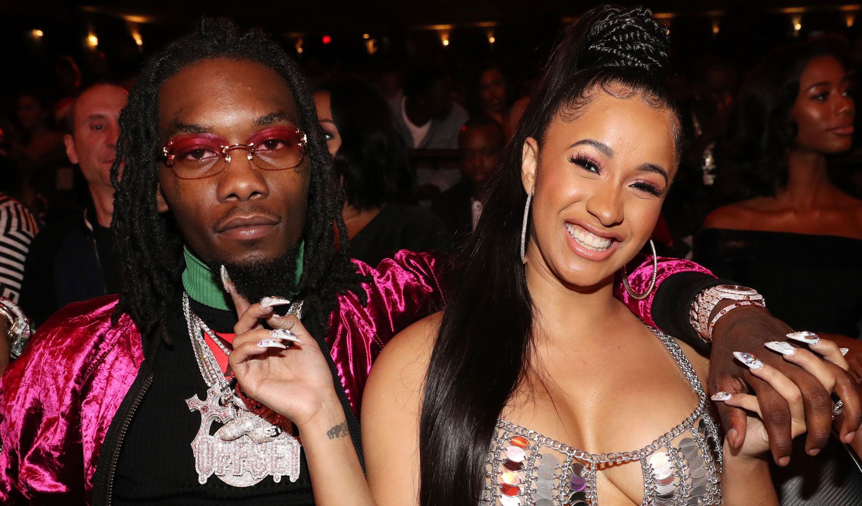 Cardi B lam lanh voi chong cu sau 2 thang chia tay hinh anh