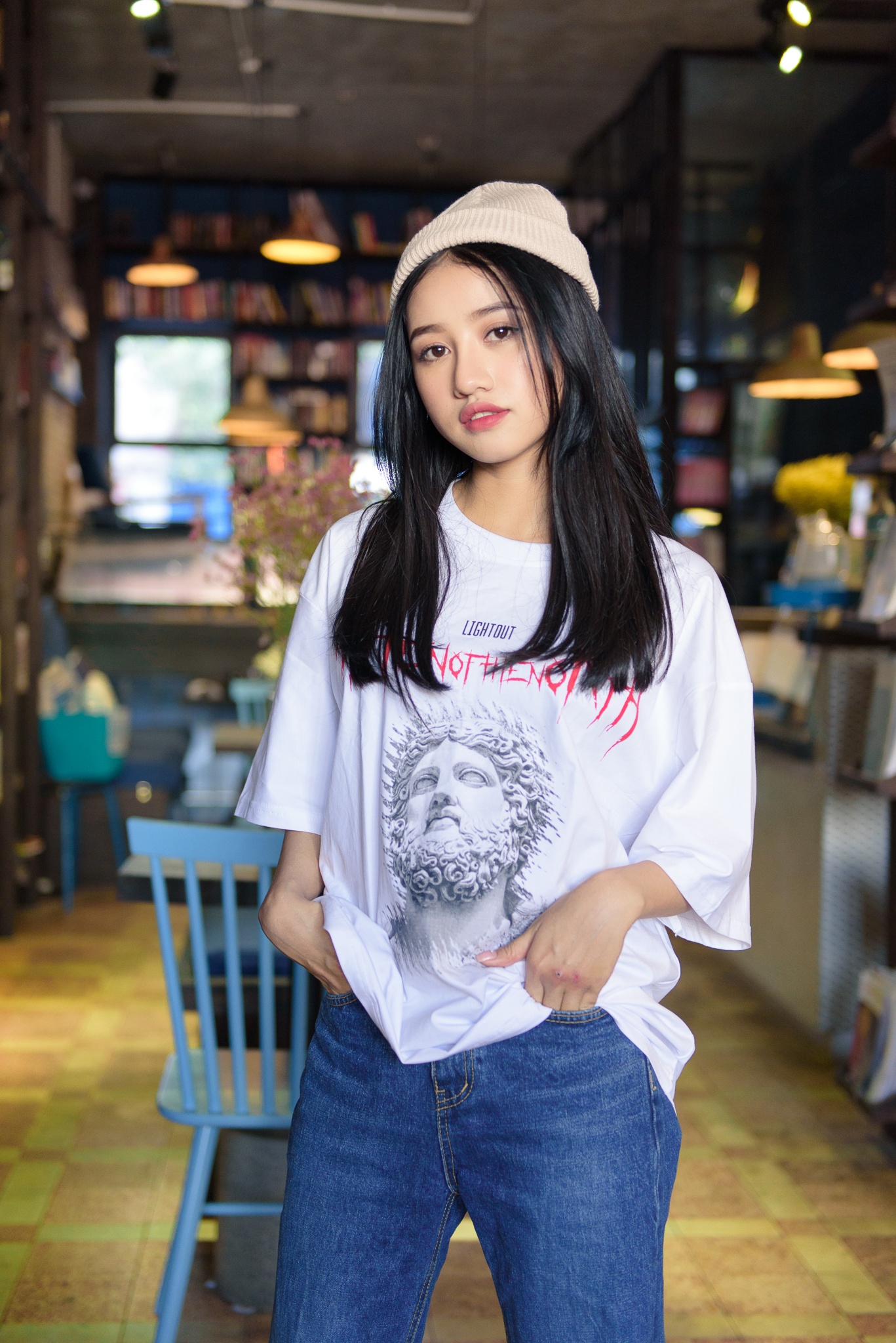 Trinh Thao Thang nam ruc ro anh 2