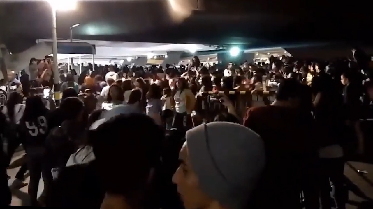 Canh tuong hon loan tai san bay Philippines khi Black Oink xuat hien hinh anh