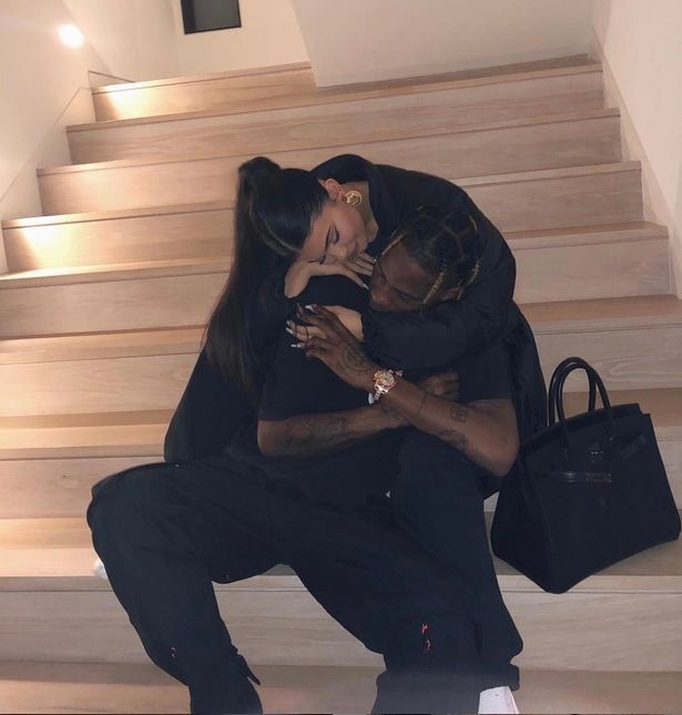 Gia đình Kylie Jenner không đến cổ vũ Travis Scott  ảnh 2 Gia dinh Kylie Jenner khong den co vu Travis Scott anh 2